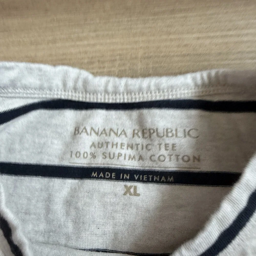 Banana Republic Authentic Tee T Shirt Mens XL Striped 100% Supima Cotton